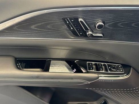 Certified 2024 Cadillac Lyriq Luxury image 11