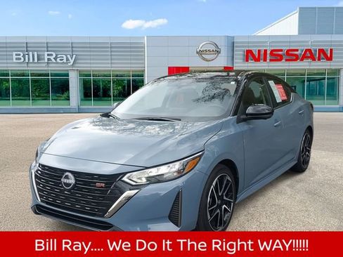 Certified 2024 Nissan Sentra SR w/ SR Premium Package image 2