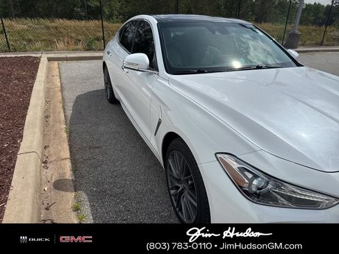 Used 2019 Genesis G70 2.0T Advanced w/ Elite Package AWD/4WD image 9