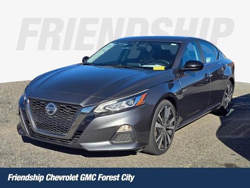 Used 2019 Nissan Altima 2.5 SR image 1