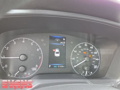 Used 2023 Toyota Corolla LE FWD image 5
