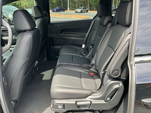 Certified 2026 Honda Odyssey Sport-L image 34