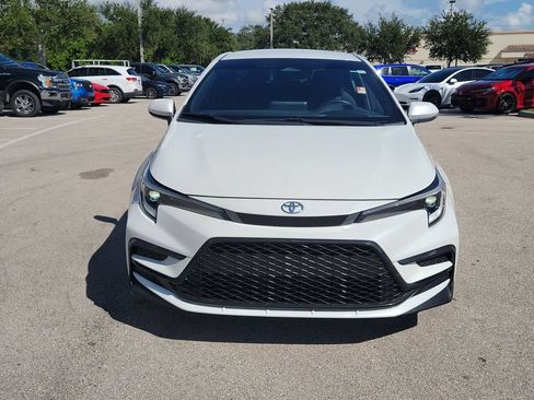 Certified 2024 Toyota Corolla SE FWD image 2