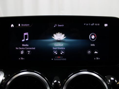 Used 2021 Mercedes-Benz GLB 250 image 44