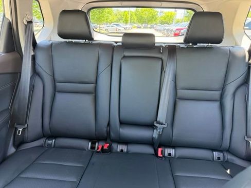 Used 2023 Nissan Rogue SV w/ SV Premium B Package AWD/4WD image 18