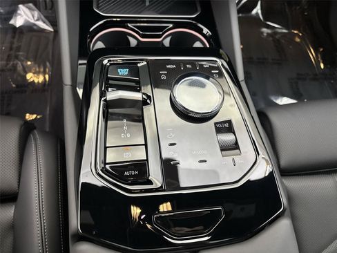 New 2027 BMW i5 eDrive40 w/ M Sport Package RWD image 23