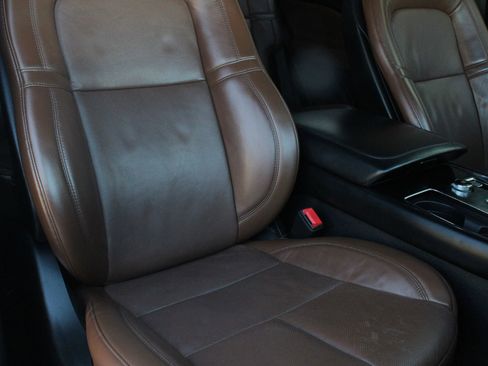 Used 2020 Lincoln Aviator Reserve w/ Equipment Group 201A image 40