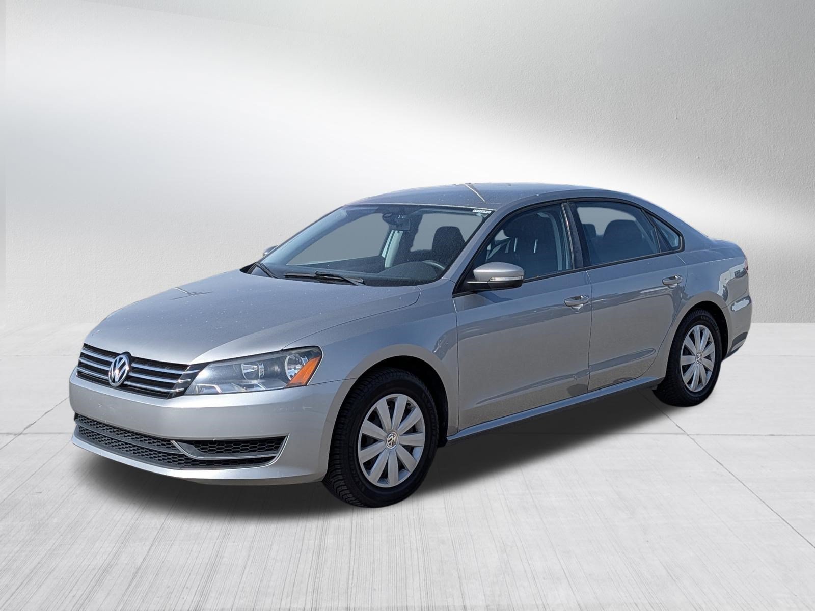 Used 2013 Volkswagen Passat 2.5 S FWD image 3