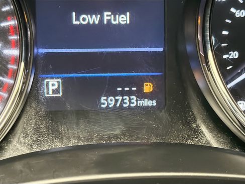 Used 2022 Nissan Rogue Sport S image 8