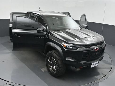 Used 2024 Chevrolet Colorado ZR2 AWD/4WD image 56
