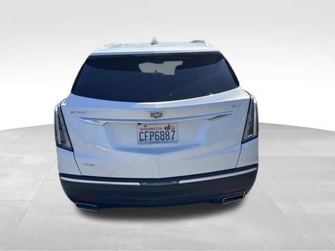 Used 2017 Cadillac XT5 Premium Luxury w/ Driver Assist Package AWD/4WD image 7