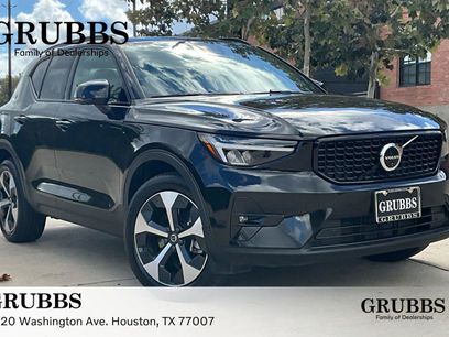 Certified 2025 Volvo XC40 B5 Plus