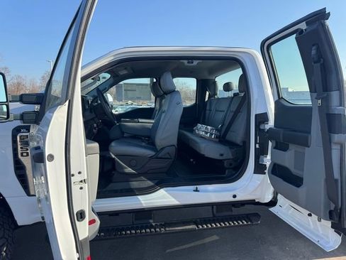 New 2026 Ford F350 XL w/ XL Off-Road Package image 12