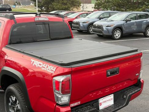 Certified 2023 Toyota Tacoma TRD Off-Road w/ Technology Package image 16