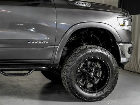 Used 2020 RAM 1500 Laramie AWD/4WD image 7