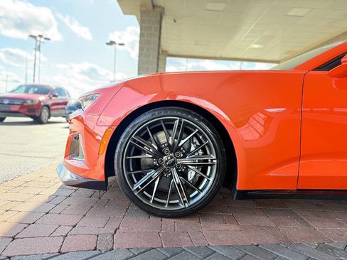 Used 2021 Chevrolet Camaro ZL1 image 5