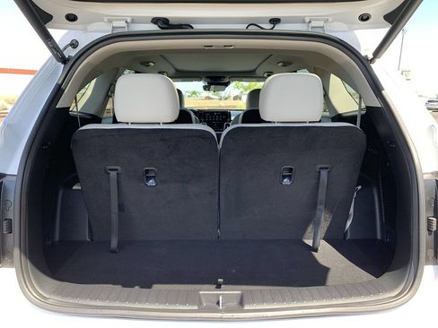 Used 2022 Kia Sorento EX w/ Panoramic Sunroof Package FWD image 13