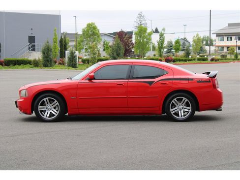 Used 2006 Dodge Charger R/T RWD image 2