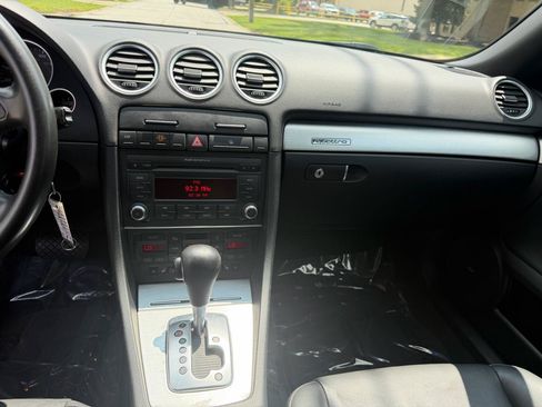 Used 2009 Audi A4 2.0T AWD/4WD image 12