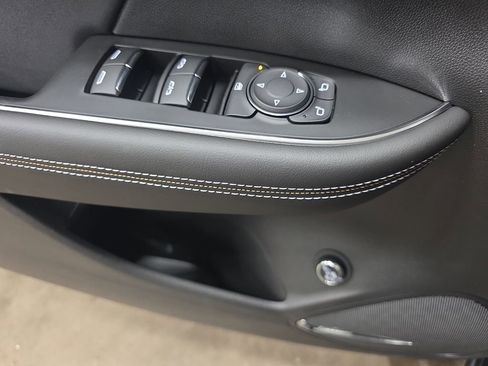 New 2026 Buick Envision Sport Touring AWD/4WD image 28