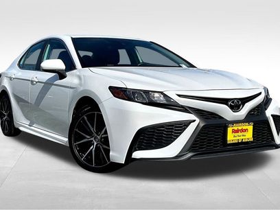 Used 2024 Toyota Camry SE