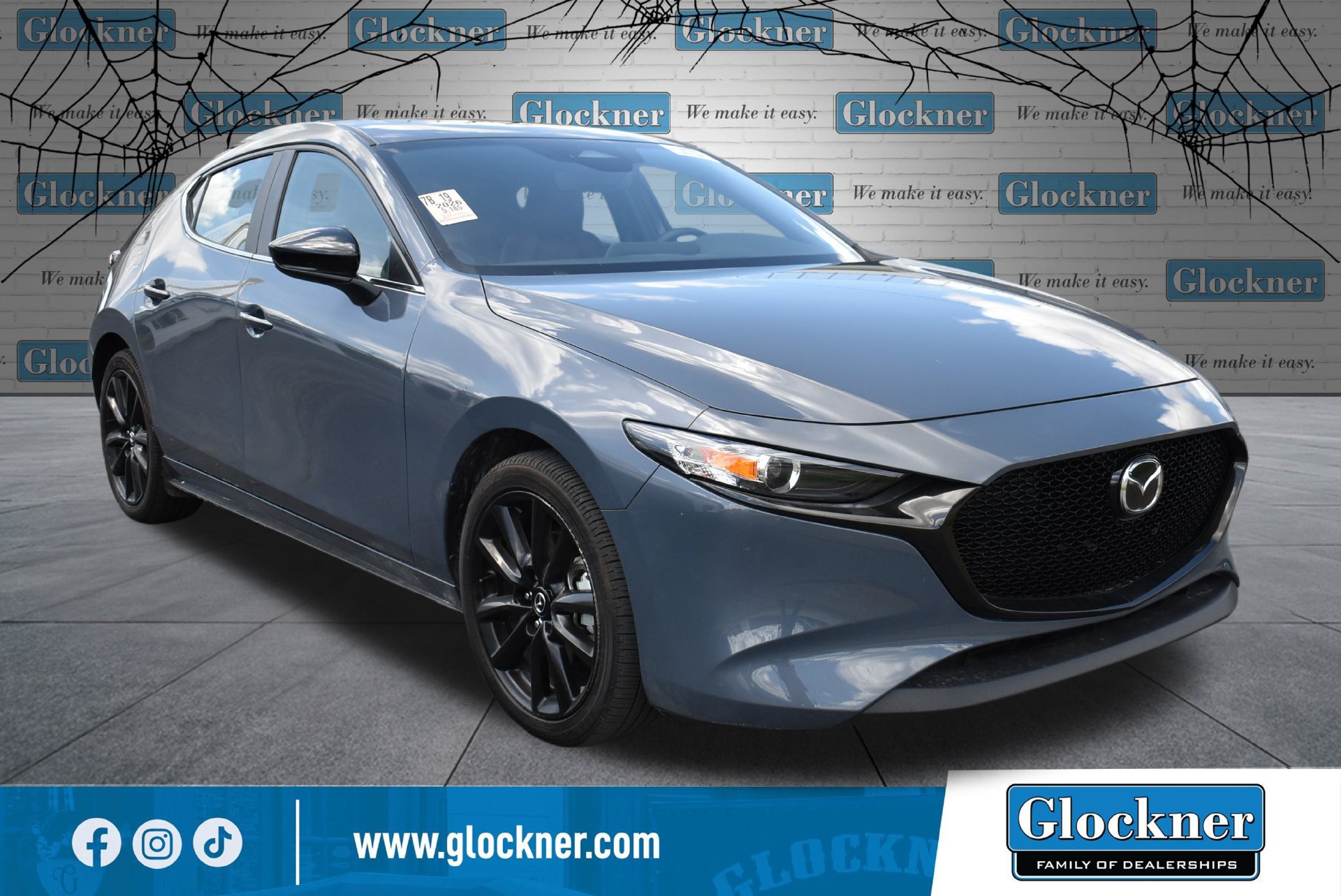 Used 2026 MAZDA MAZDA3 Carbon AWD/4WD image 3