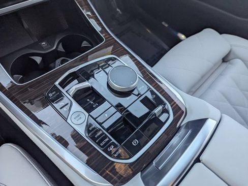 New 2026 BMW X5 xDrive50e AWD/4WD image 23