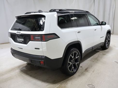 New 2026 Jeep Cherokee Overland image 7