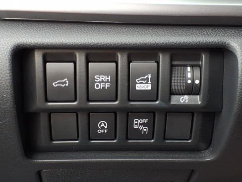 Used 2022 Subaru Forester Premium w/ Popular Package #2 image 43