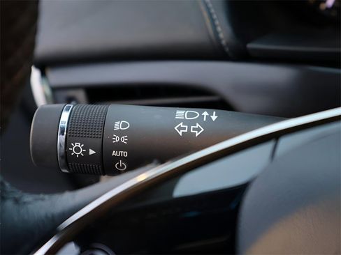 Used 2018 Cadillac ATS 2.0L Turbo image 32