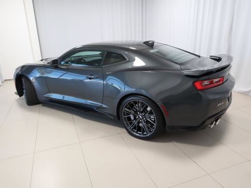 Used 2017 Chevrolet Camaro ZL1 image 3