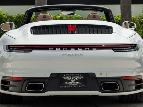 Used 2022 Porsche 911 Carrera image 6