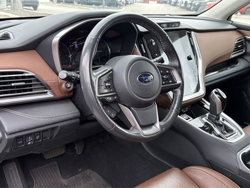 Used 2020 Subaru Outback Touring w/ Popular Package #2 image 15