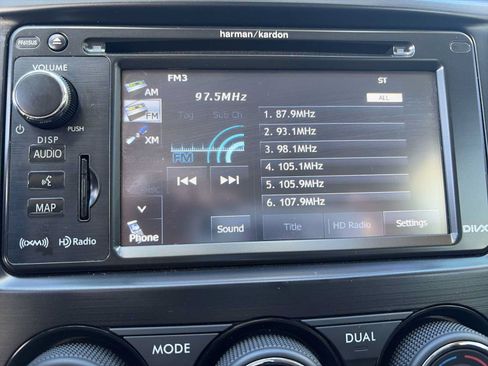 Used 2014 Subaru Forester 2.0XT Touring AWD/4WD image 12