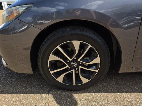 Used 2015 Honda Civic EX image 25