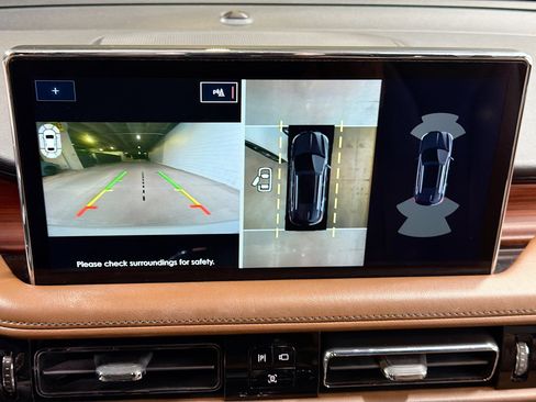 Used 2021 Lincoln Nautilus Reserve image 32