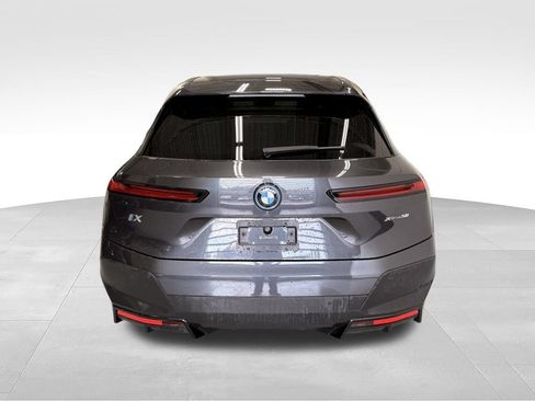 Used 2024 BMW iX xDrive50 w/ Premium Package AWD/4WD image 4