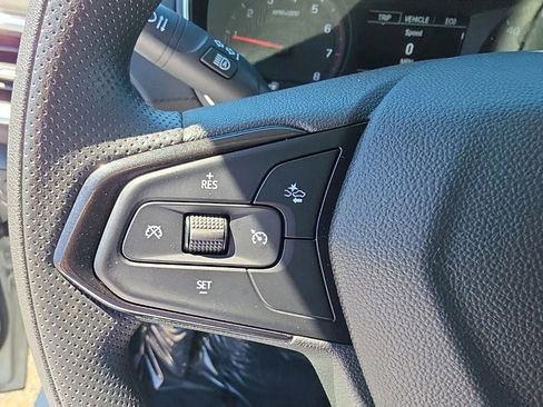 Used 2023 Chevrolet TrailBlazer LT w/ Convenience Package FWD image 11