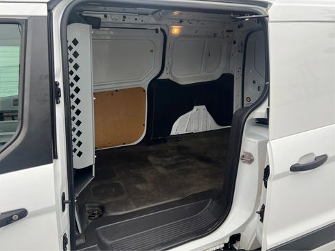 Used 2016 Ford Transit Connect XL image 13