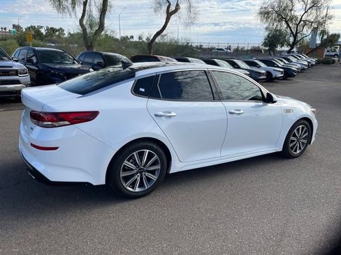 Used 2020 Kia Optima Premium image 3