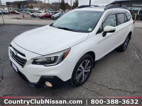 Used 2018 Subaru Outback 2.5i Limited image 4