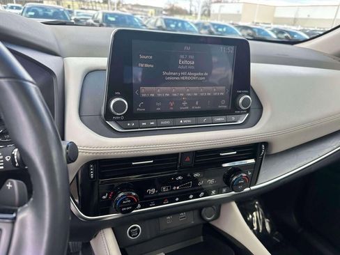 Certified 2021 Nissan Rogue SL image 31