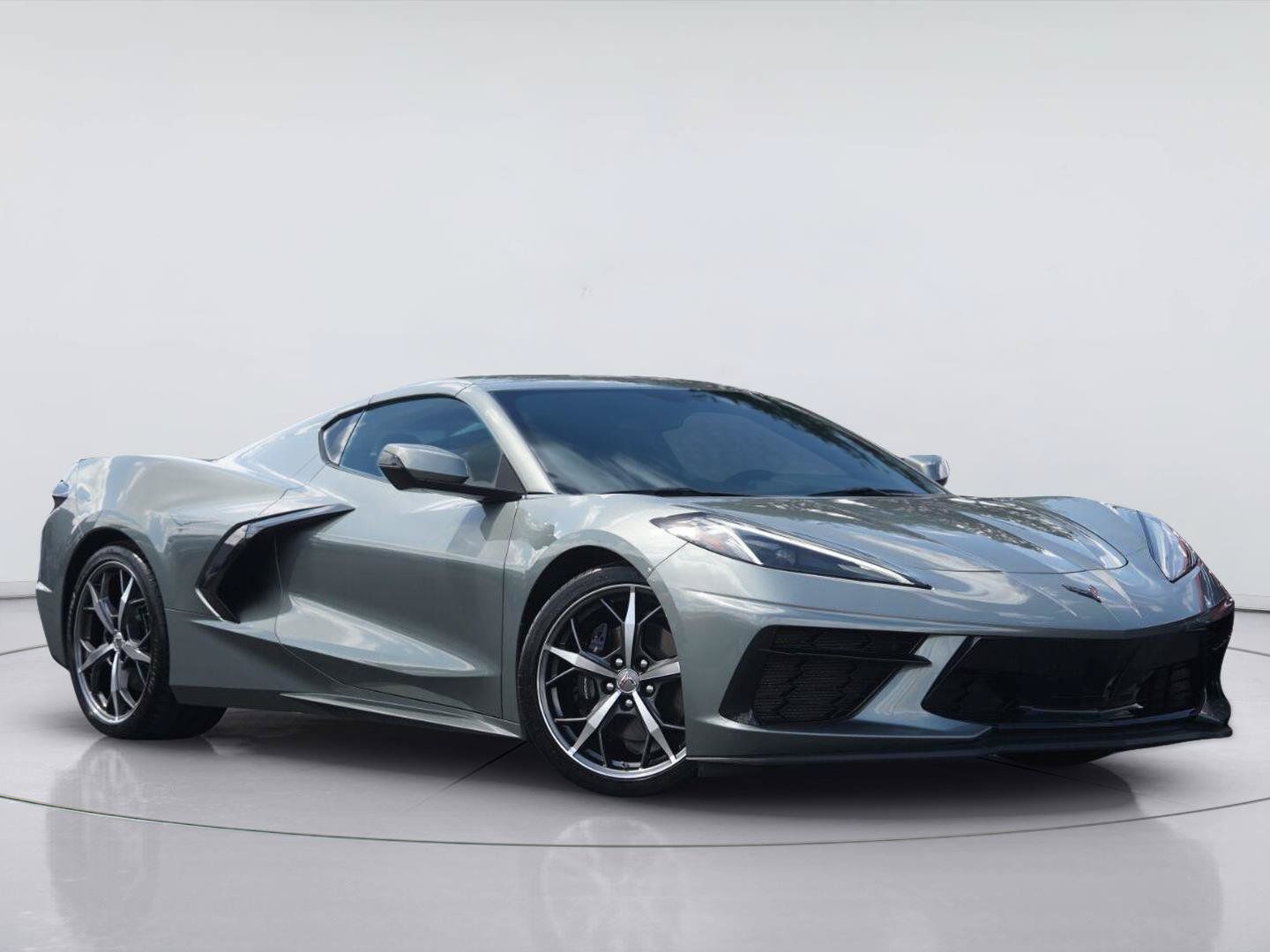 Used 2023 Chevrolet Corvette Stingray Coupe w/ 1LT RWD image 2