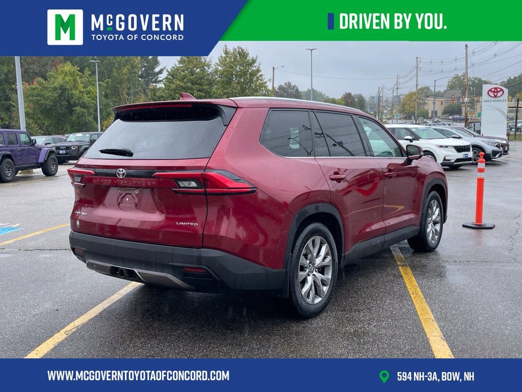 Used 2024 Toyota Grand Highlander AWD Hybrid image 5