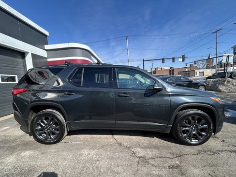 Used 2020 Chevrolet Traverse RS w/ LPO, Floor Liner Package image 3