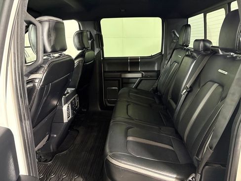 Used 2018 Ford F150 Platinum w/ Equipment Group 701A Luxury RWD image 38