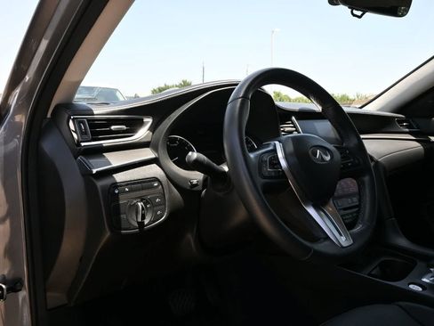Certified 2025 INFINITI QX50 Luxe AWD/4WD image 15