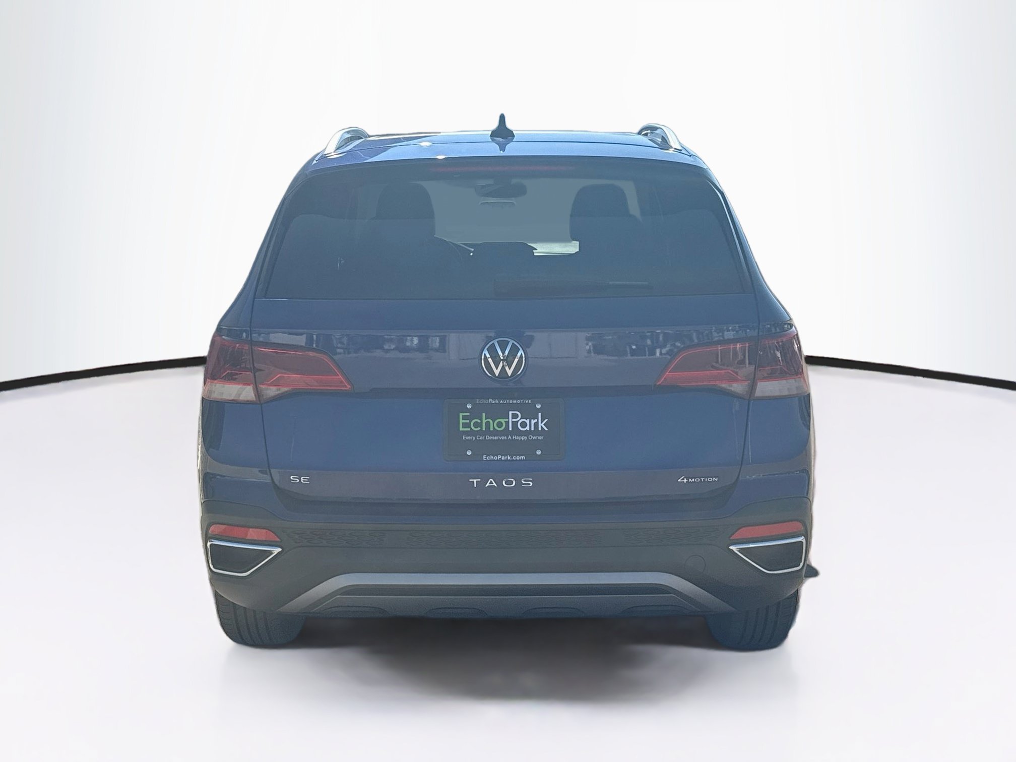 Used 2024 Volkswagen Taos SE AWD/4WD image 7