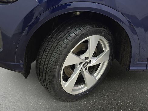 Used 2025 Audi Q5 2.0T Premium Plus w/ Premium Plus image 33