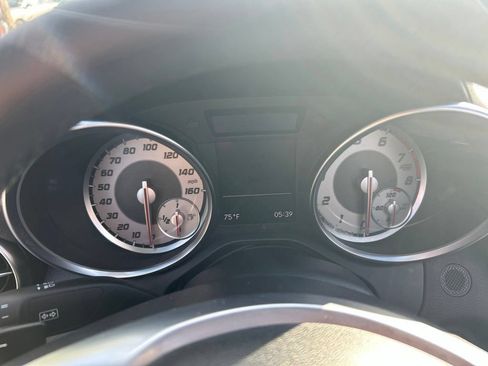 Used 2013 Mercedes-Benz SLK 250 image 29